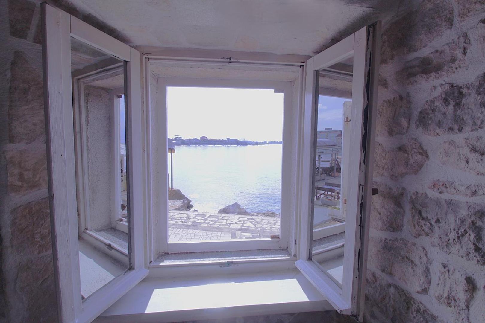 Sea View 1